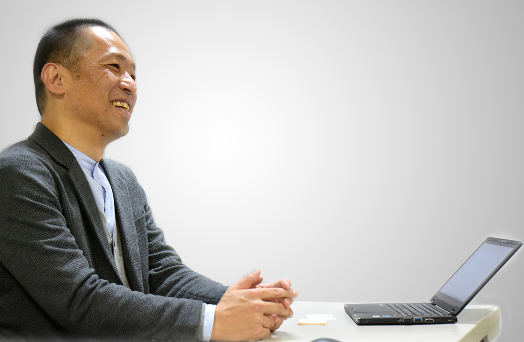 飯田先生と談笑する佐藤代表理事
